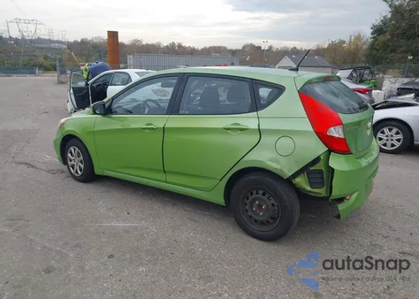 2012 Hyundai Accent Gs z USA, uszkodzony, nr VIN KMHCT5AE2CU052993